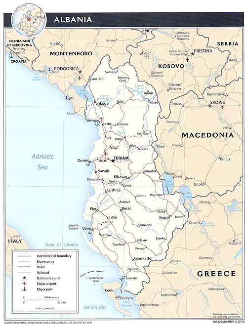 Albánie - topografická mapa