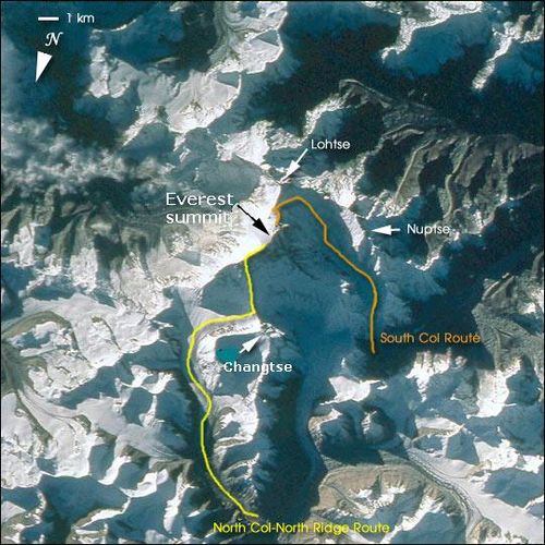 Pohled na Everest ze satelitu