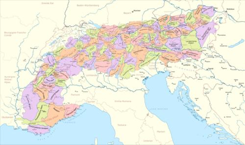 Mapa skupin pohoří v Alpách