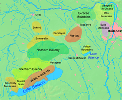 Mapa středodunajských středních hor